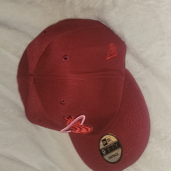 Miami Heat Hat - Picture 2 of 3